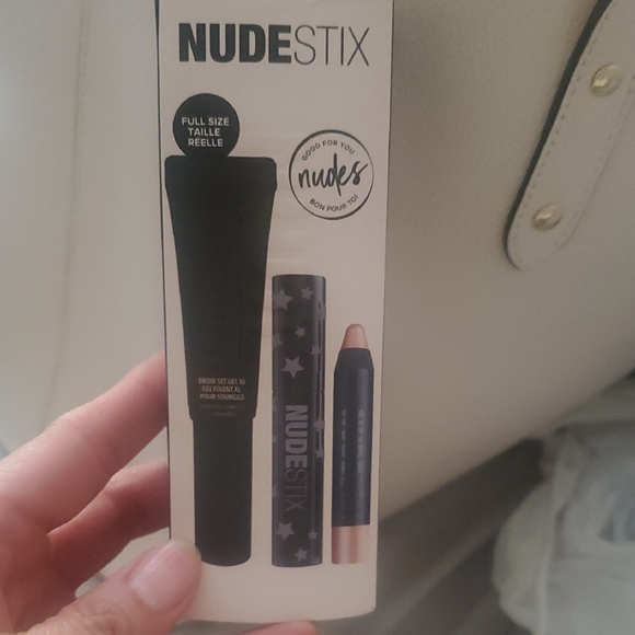 NUDESTIX Other - NUDESTIX Eye Makeup Trio - Black and Gold